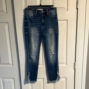 KanCan skinny jeans women’s size 9/28